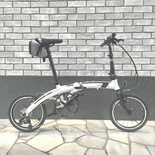 DAHON Airspeed にBIKEMASTER 16インチ 軽量ホイールを取り付け
