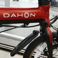【並行輸入品】DAHON ダホン MINI MUDGUARD FOR 14inch ミニ マッドガード 14インチ専用 泥除け DAHON Dove Plus / DAHON K3 対応 ブラック